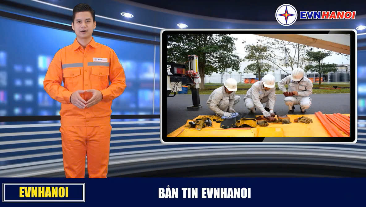 EVNHANOI nâng cao độ tin cậy cung cấp điện từ những thao tác trên dòng điện sống